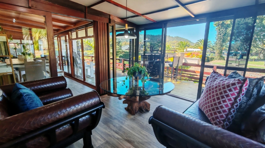 3 Bedroom Property for Sale in Groot Brakrivier Central Western Cape